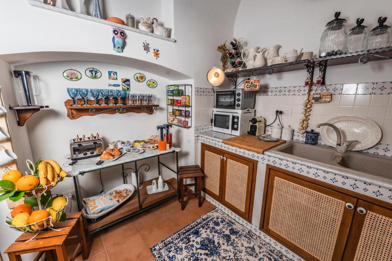 La Casa Degli Angeli Bed & Breakfast Salerno Ngoại thất bức ảnh