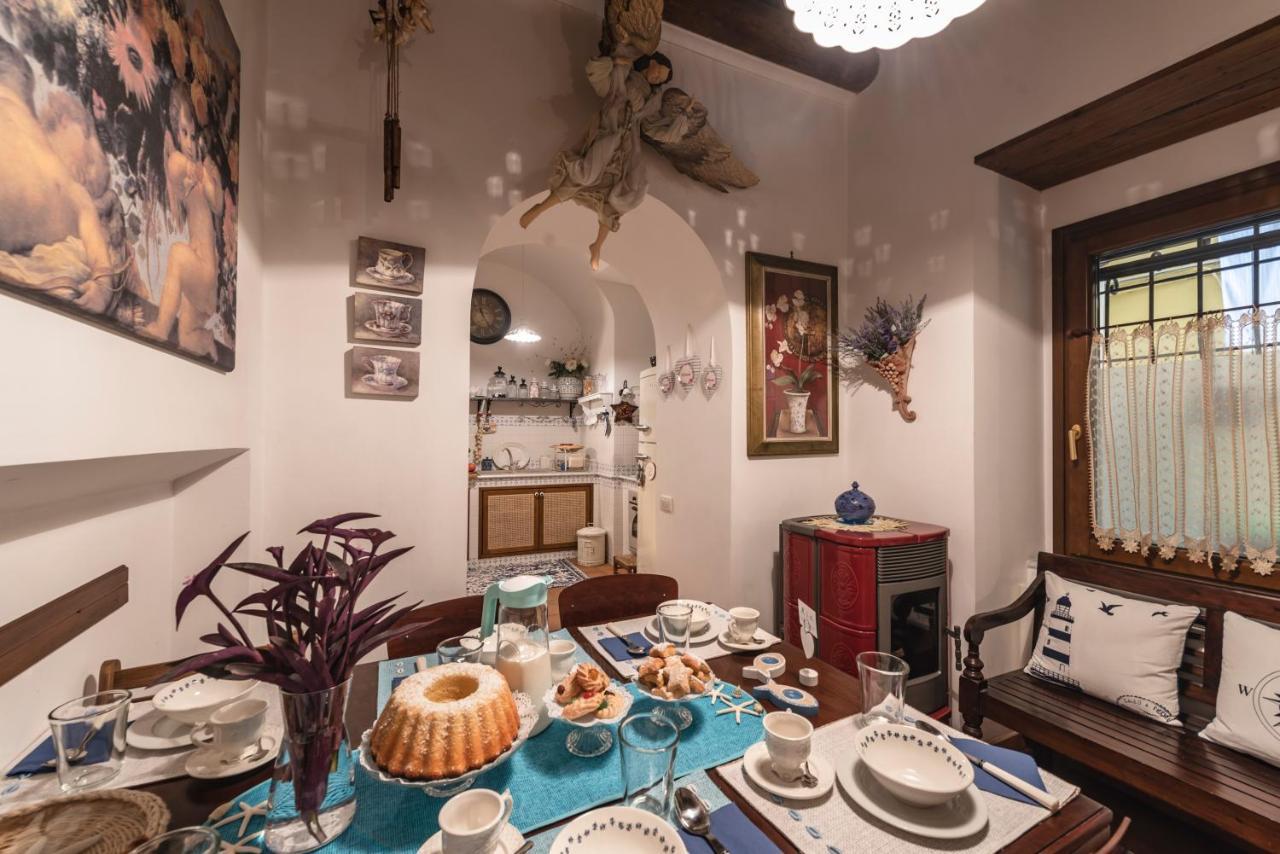 La Casa Degli Angeli Bed & Breakfast Salerno Ngoại thất bức ảnh