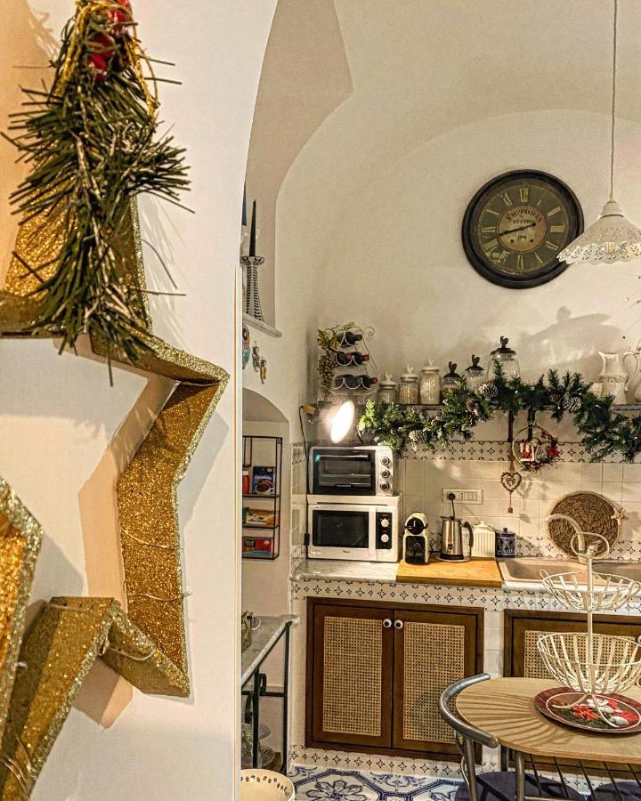 La Casa Degli Angeli Bed & Breakfast Salerno Ngoại thất bức ảnh